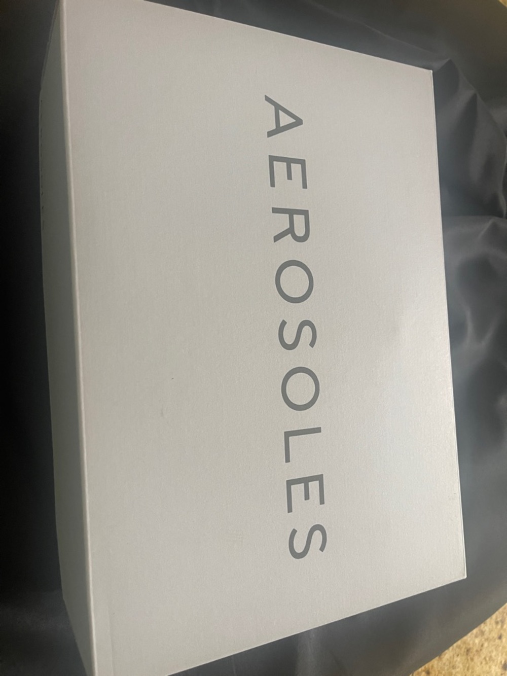 AEROSOLES Maya Black Leather booties. Absolutely pristine condition.